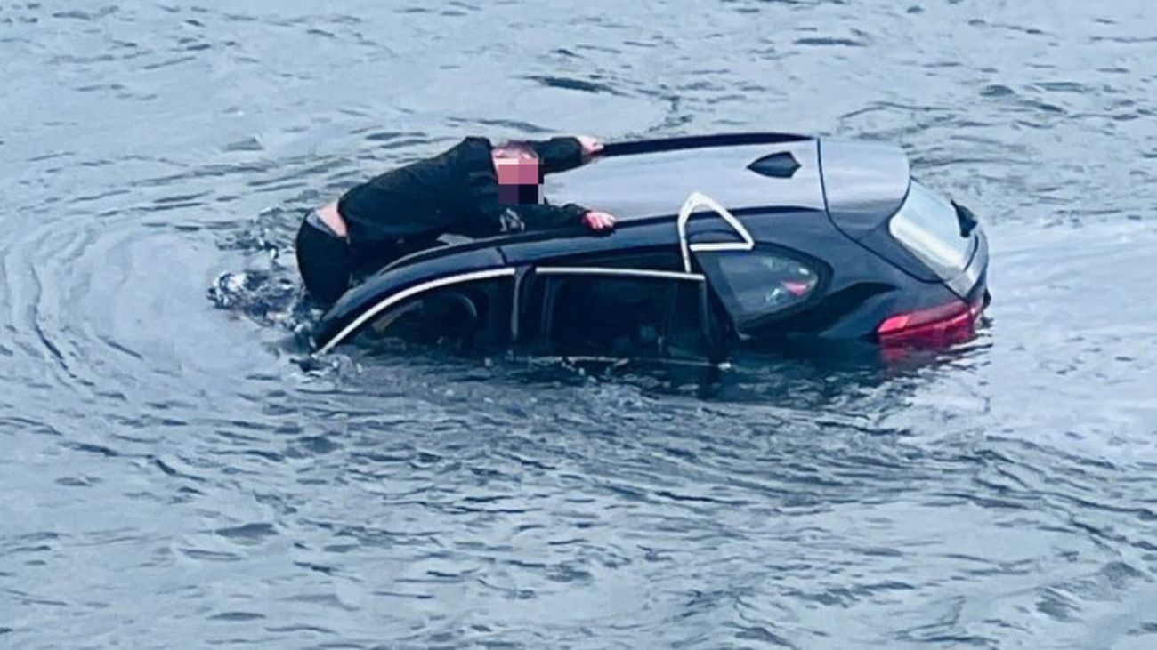 Accidente en Puente Llacolén: Vehículo aún en río Bío Bío