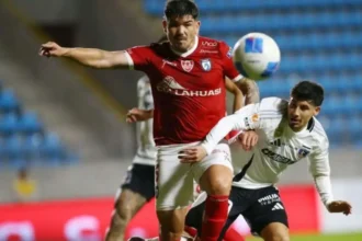 Colo Colo empata y vive tensiones: ¿despedida de jugadores clave?