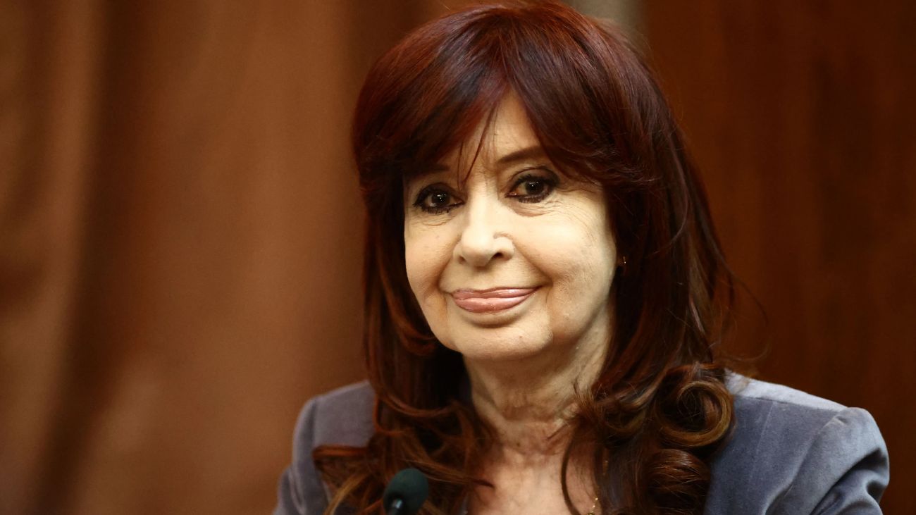 Solidaridad del Partido Comunista de Chile con Cristina Fernández Solidaridad del Partido Comunista de Chile con Cristina Fernández