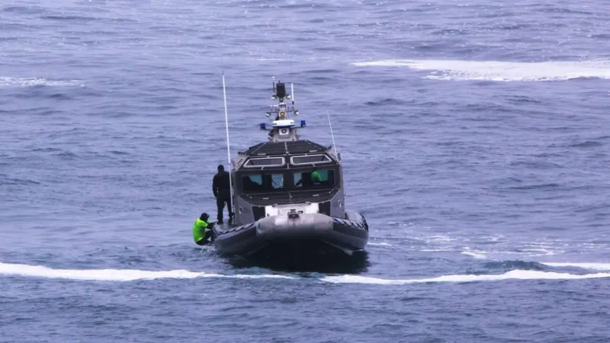Localizan embarcación desaparecida con tres pescadores a bordo en Bío Bío