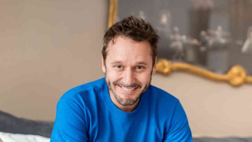 Benjamín Vicuña despierta sospechas de séptima paternidad en redes sociales