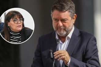 Renuncia en GORE Metropolitano y entrega de dispositivos al OS7