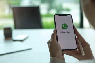 WhatsApp incorporará publicidad en la pestaña Novedades sin afectar chats personales