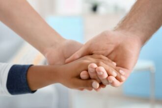 Presidente Gabriel Boric celebra nueva Ley de Adopción en Chile