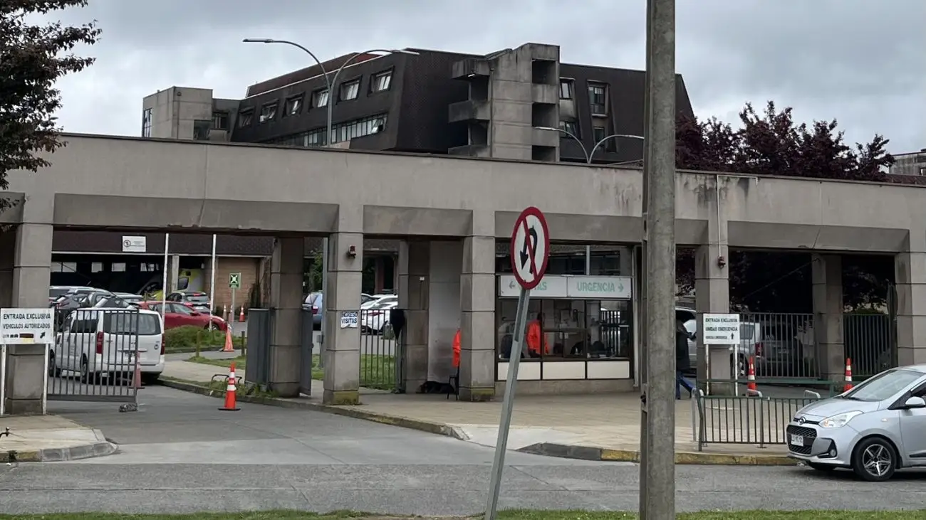 Controversia en Hospital Base de Valdivia por Medidas de Austeridad Controversia en Hospital Base de Valdivia por Medidas de Austeridad