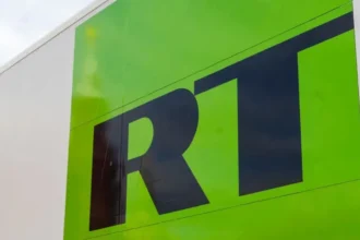 Embajada de Rusia en Chile defiende la emisión de RT