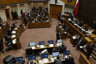 Senado avanza en proyecto que agiliza la entrega de permisos sectoriales