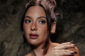 Kel Calderón revela travesura de adolescencia falsificando firma de su madre