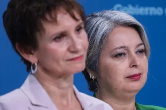 Disputa entre Jeannette Jara y Carolina Tohá se hace pública