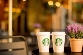 Descuentos en café de Starbucks para combatir el frío del invierno