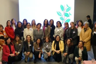 Lanzan premio Karen Poniachik para reconocer liderazgos femeninos en la minería chilena