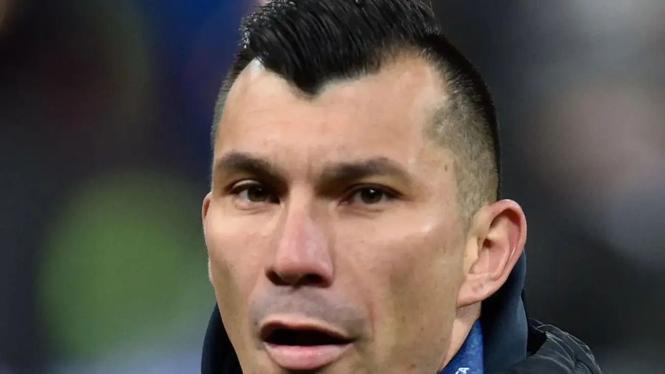 Accidente doméstico: hijo de Gary Medel se cae de escaleras Accidente doméstico: hijo de Gary Medel se cae de escaleras