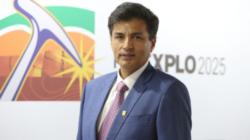 Adán Pino destaca importancia de la exploración en etapa de perforación para el sector minero