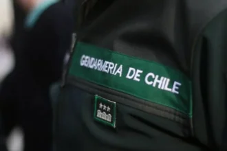Investigan a funcionarios de Gendarmería por vender completos en cárcel de Punta Arenas