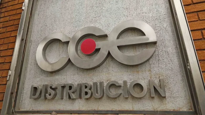 Corte Suprema ratifica millonaria multa a CGE por cortes de energía