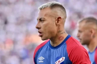 Eduardo Vargas en la mira de la U y Vitoria de Brasil