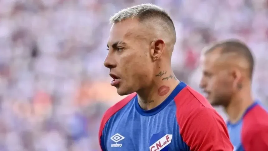 Eduardo Vargas en la mira de la U y Vitoria de Brasil