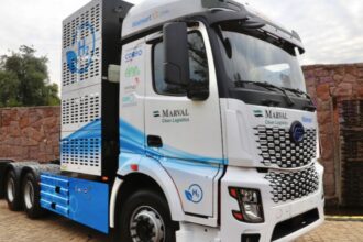 Entregan certificado de homologación al primer camión de hidrógeno en Chile