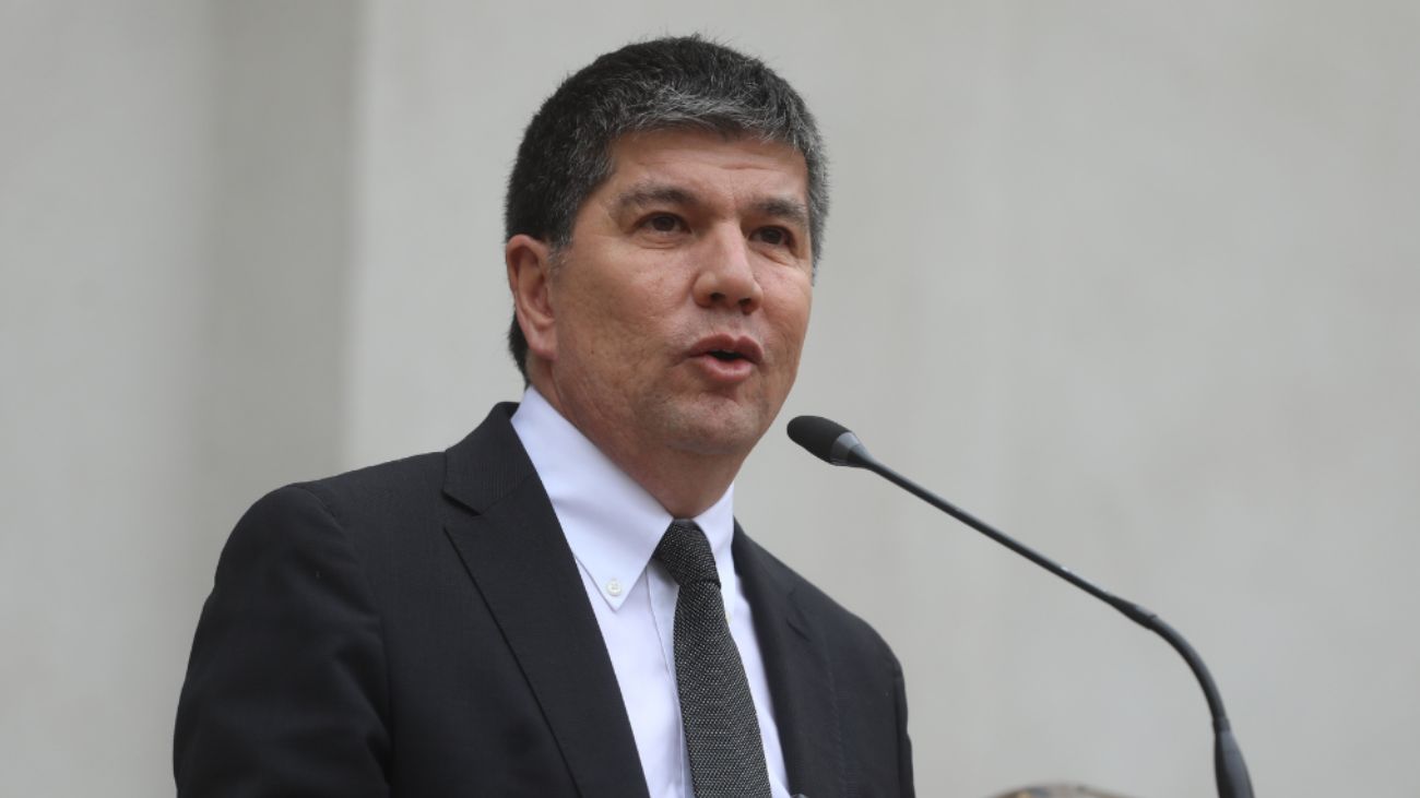 Arresto domiciliario de Manuel Monsalve por acusaciones de violación Arresto domiciliario de Manuel Monsalve por acusaciones de violación