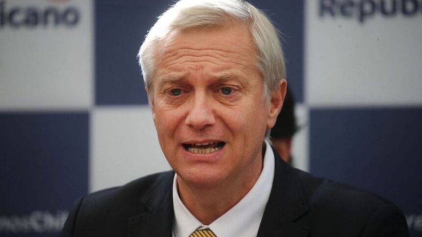 José Antonio Kast defiende propuesta de eliminar contribuciones a viviendas principales