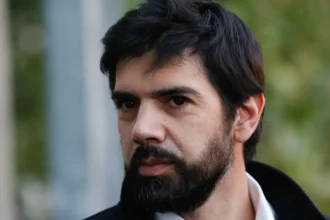 Solicitud de desafuero contra diputado Lavín por presunto fraude fiscal