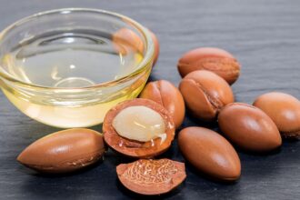 Descubre los increíbles beneficios del aceite de argán para piel y cabello