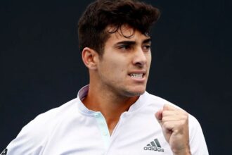 Cristian Garin avanza como "lucky loser" al cuadro principal de Wimbledon