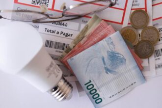 Aumento en las cuentas de la luz en Chile: ¿Cuánto subirán?