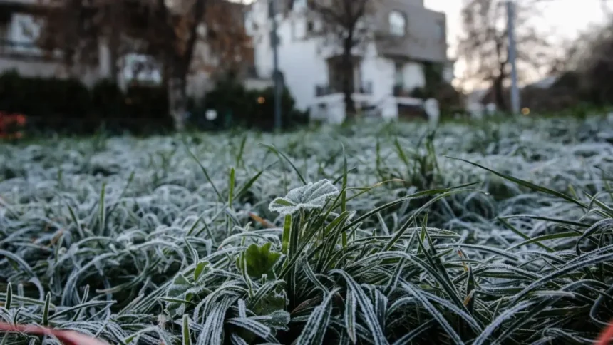 Tiempo en Chile: País experimenta clima con temperaturas bajo cero récord en todo el país