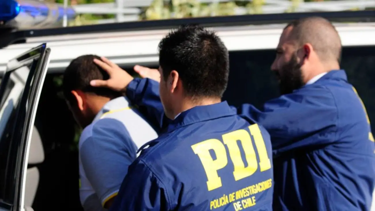 Padrastro y madre en prisión por maltrato y abuso sexual a niñas Padrastro y madre en prisión por maltrato y abuso sexual a niñas
