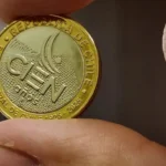 Banco Central de Chile lanza moneda conmemorativa de $100 por su centenario