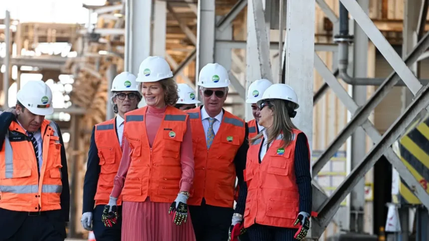 SSMM los Reyes de Bélgica visitan Planta de Litio en Antofagasta