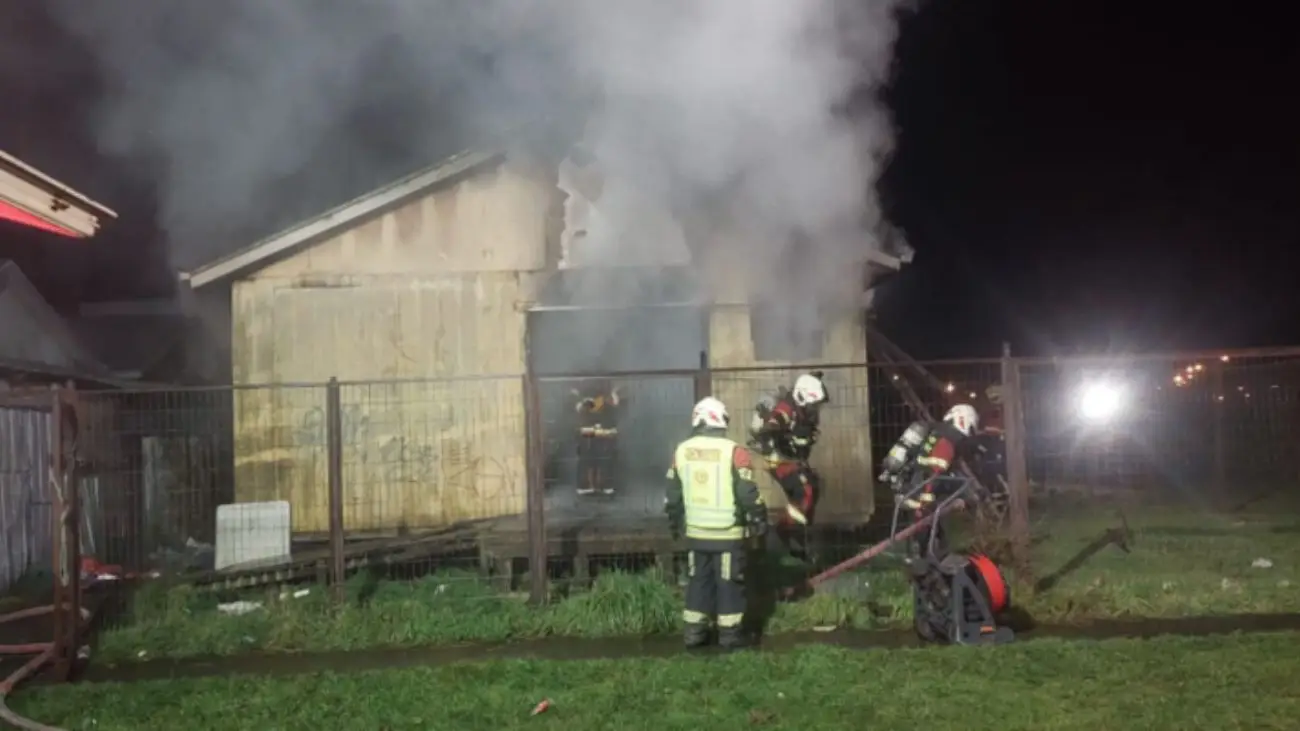 Incendio en Sede Social de Puerto Montt: Investigación en Marcha Incendio en Sede Social de Puerto Montt: Investigación en Marcha