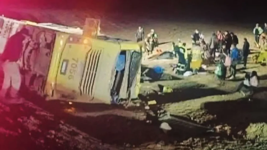 Accidente de bus argentino en Taltal deja cuatro fallecidos y varios heridos