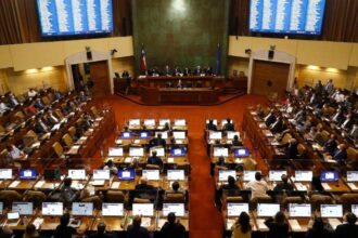 Senadores hacen cambios a polémica "Ley Antifiltraciones" ante críticas a la libertad de prensa