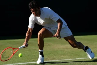 Cristian Garin cae en cinco sets en Wimbledon, Nicolás Jarry sigue