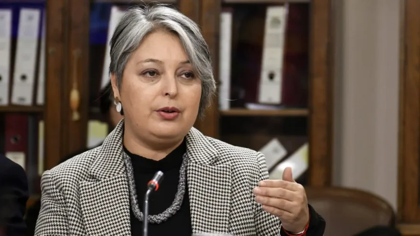 Jeannette Jara lidera encuesta presidencial post Primarias 2025