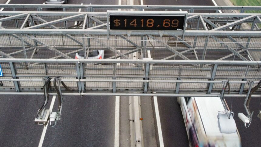 Nuevo sistema de pago para conductores sin TAG en Santiago