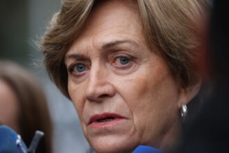 El Deterioro de Matthei en la Carrera Presidencial: Causas y Acciones