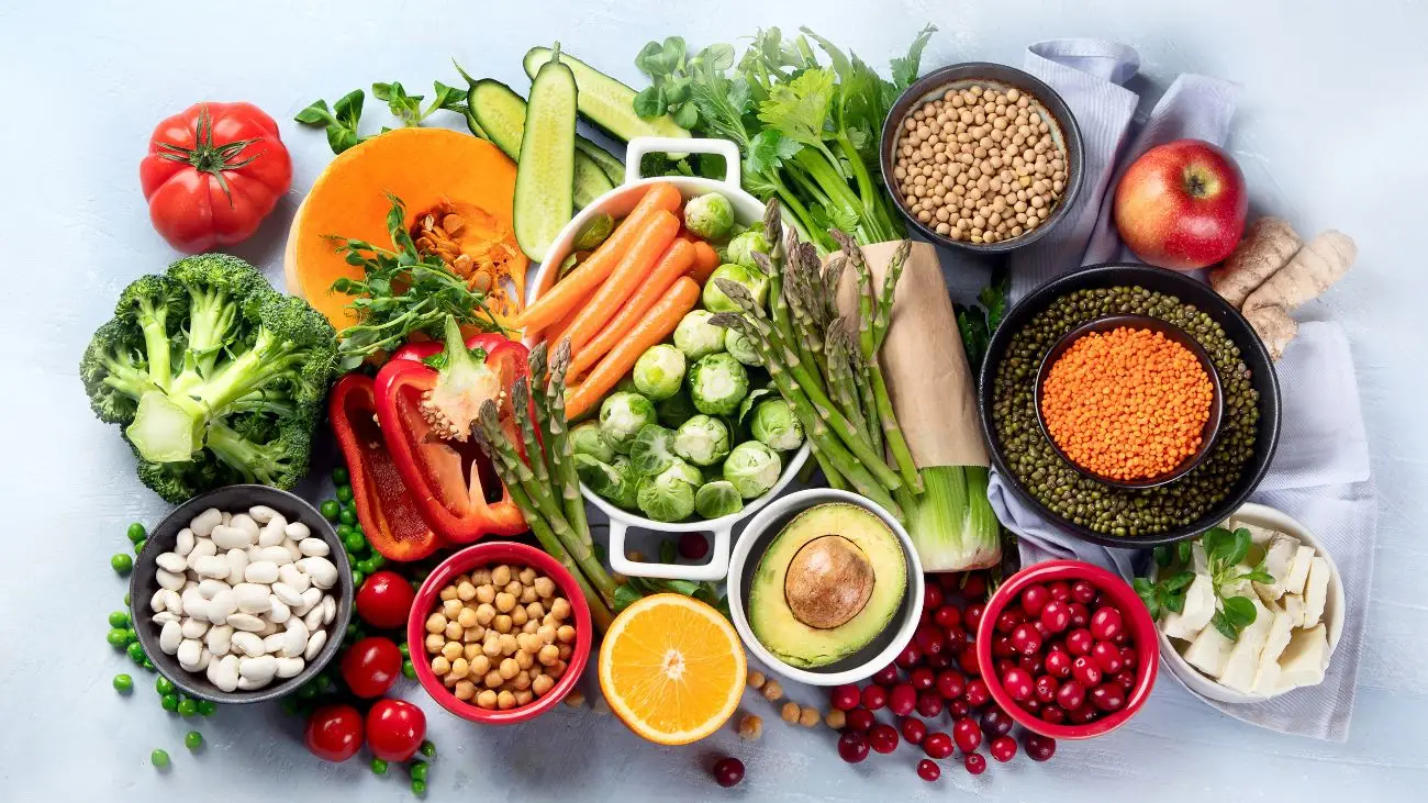 Beneficios y desafíos de la dieta vegana: todo lo que debes saber
