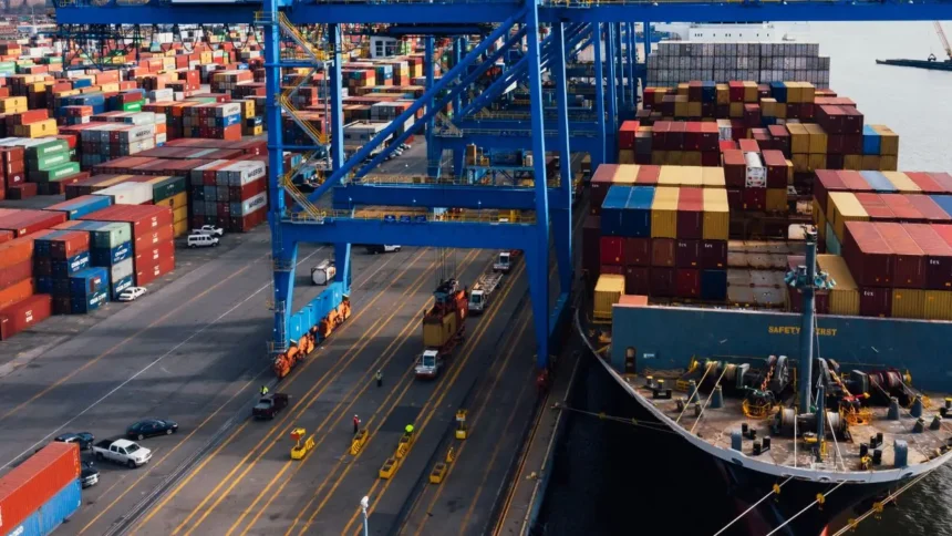 Exportaciones chilenas alcanzan récord de US$52.817 millones en primer semestre 2025