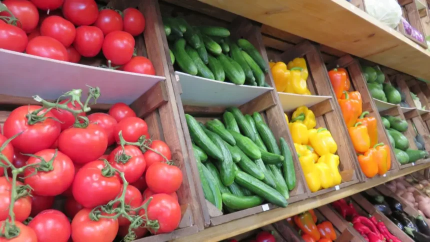 Variación negativa en IPC de junio: Tomates y carne bajaron