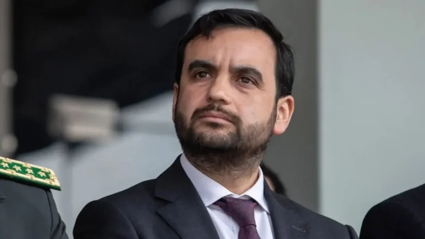 Ministro de Justicia llama a proteger FACh ante tráfico de drogas