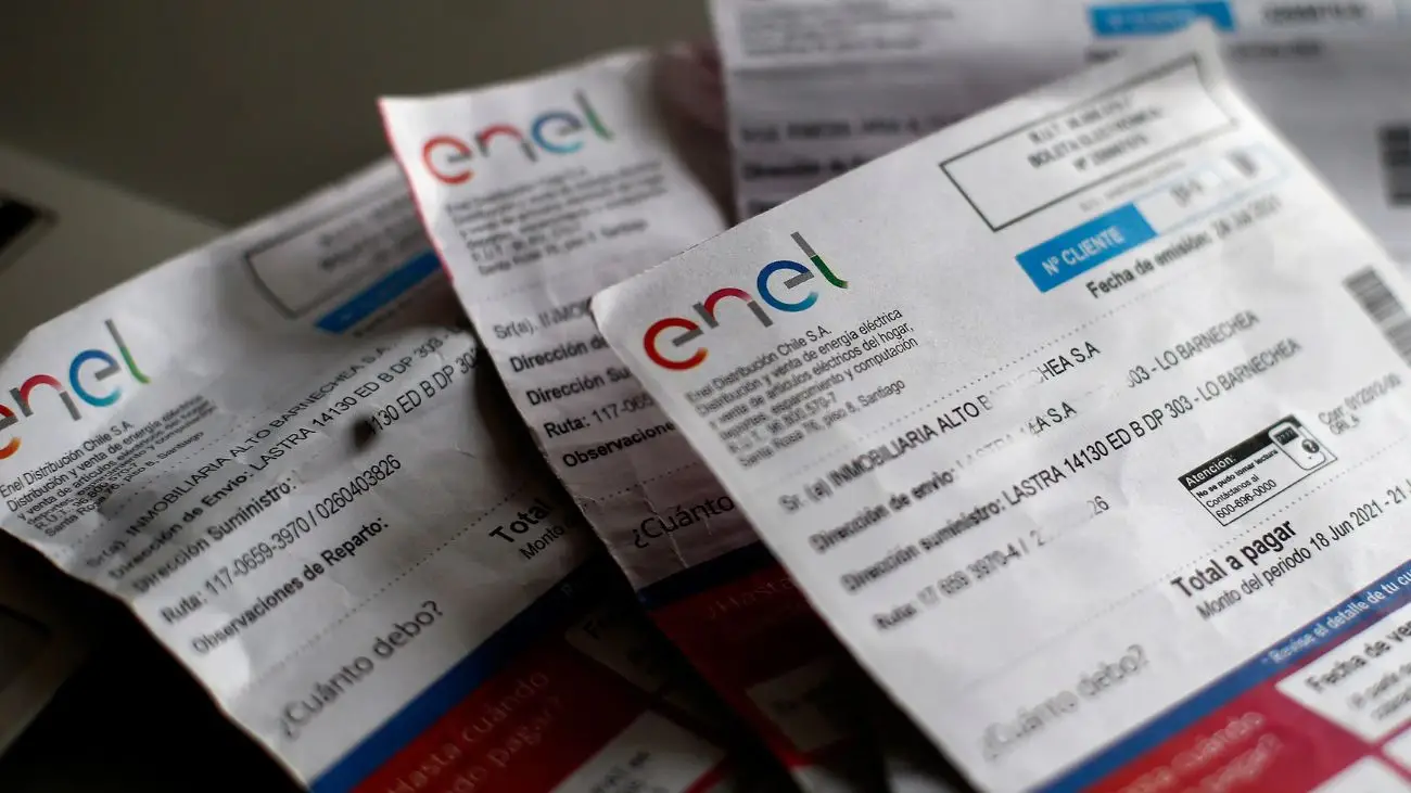 Inician pagos de compensación a clientes de Enel por cortes de luz Inician pagos de compensación a clientes de Enel por cortes de luz