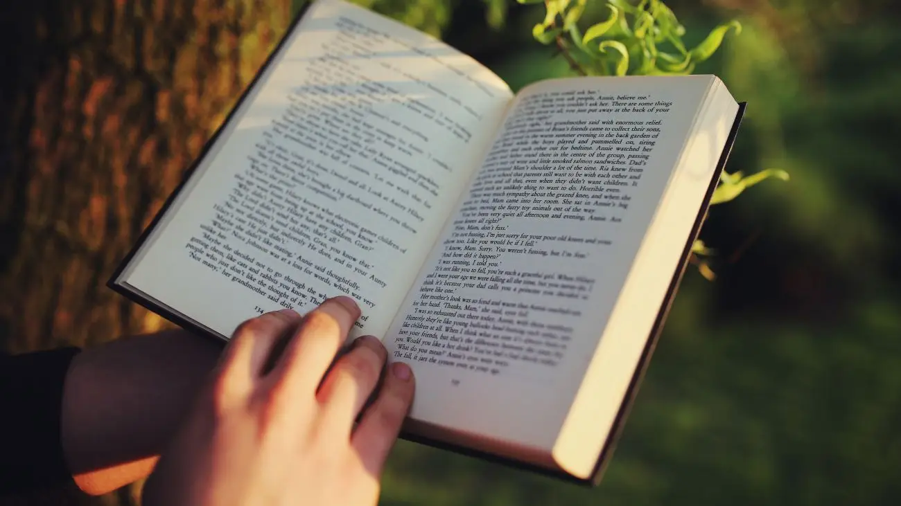 Beneficios de la lectura: cómo mejorar tu vida y salud mental Beneficios de la lectura: cómo mejorar tu vida y salud mental