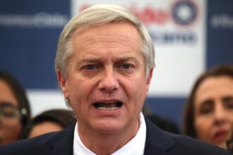 José Antonio Kast lidera encuesta presidencial CEP, superando a Evelyn Matthei