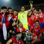 Gary Medel comparte emotiva imagen del plantel campeón de la Copa América 2015