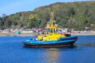 SAAM celebra bautizo del Trapananda, el primer remolcador eléctrico cero emisiones en Puerto Chacabuco