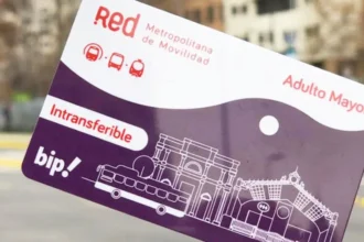Adultos mayores en Chile: cómo obtener la tarjeta para transporte público