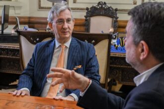 Colaboración en energías renovables entre Chile y Francia fortalece la transición hacia el hidrógeno y el litio